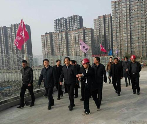 渭南市市長一行蒞臨渭南西交康橋雙語幼兒園現(xiàn)場檢查指導