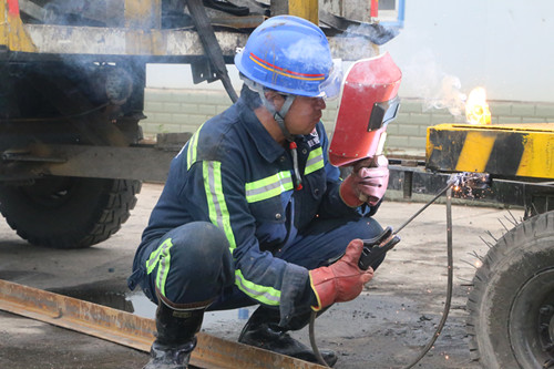 機(jī)電安裝公司承建的園子溝礦安裝項(xiàng)目穩(wěn)步推進(jìn)