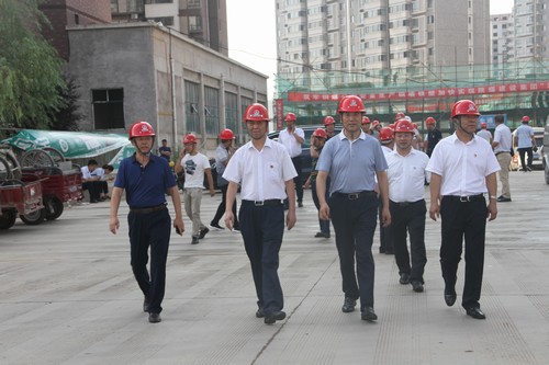 陜煤建設銅煤公司參加召開銅煤1#2#小區(qū)現(xiàn)場協(xié)調(diào)推進會