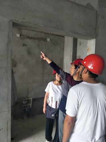 銅煤公司承建的渭南臨渭區(qū)朝陽(yáng)大街拆遷安置小區(qū)A-9、A-10#樓順利完成竣工預(yù)驗(yàn)收