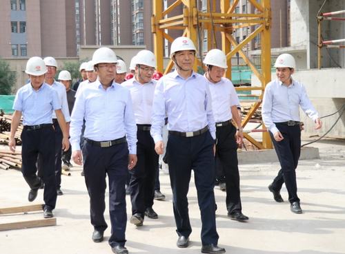 省國資委、陜煤集團(tuán)第三督導(dǎo)組一行深入陜煤建設(shè)進(jìn)行安全大排查大整治督導(dǎo)檢查