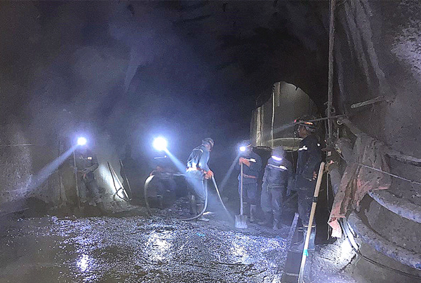 陜煤建設(shè)礦建三公司崔木項(xiàng)目部：春節(jié)不停工，力爭“開門紅”