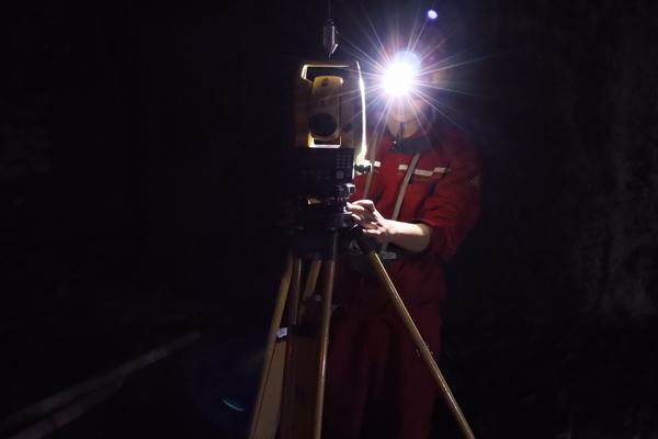 陜煤建設礦建二公司：帶你看那幽暗中的一束光（組圖）