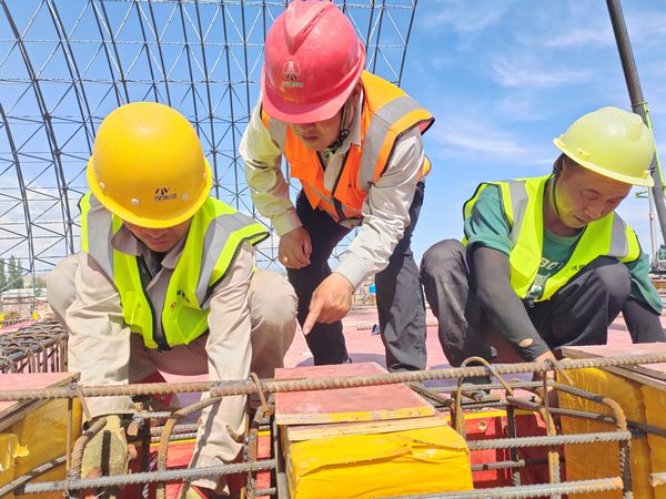 陜煤建設天工公司：泡沫模板上“頭條”， 技術創(chuàng)新解難題