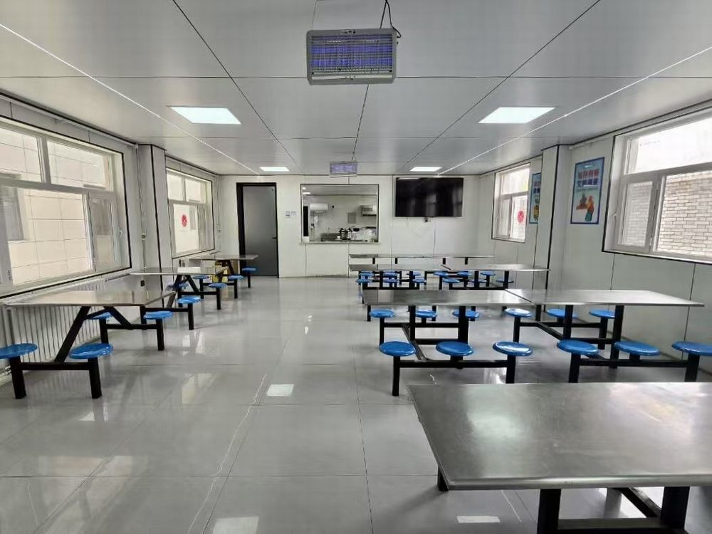 陜煤建設(shè)機(jī)電安裝公司曹家灘項(xiàng)目部：兩堂一舍，溫馨如家