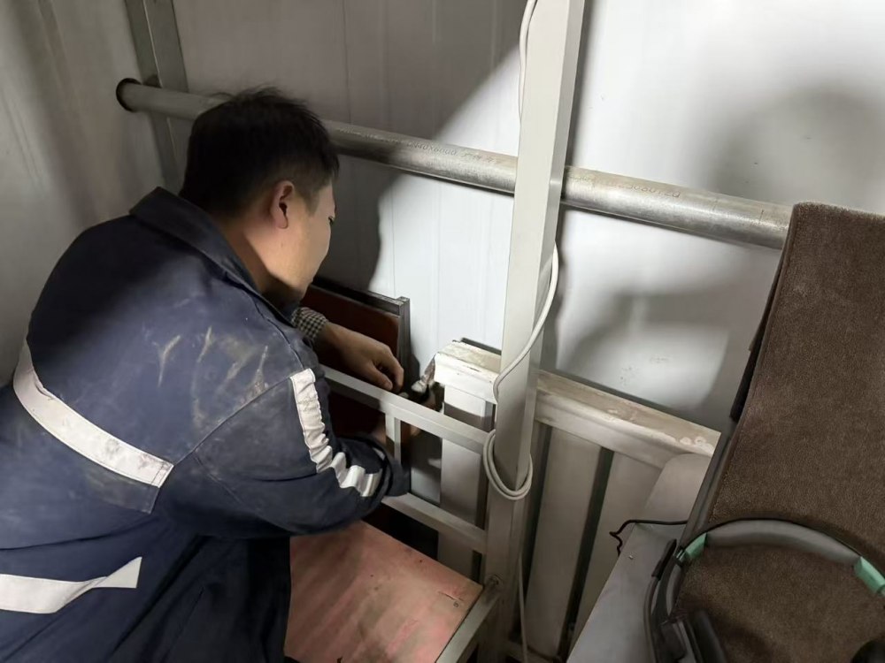 陜煤建設煤礦運營服務分公司：小寒不寒，暖流涌動